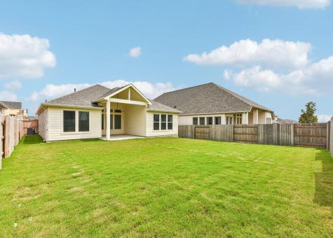 212 Royal Fern Road Hutto TX 78634