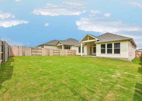 212 Royal Fern Road Hutto TX 78634