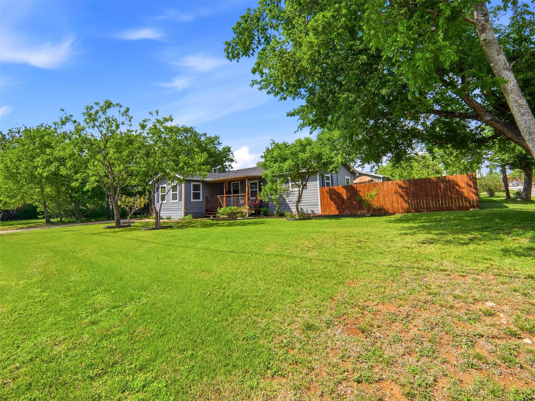700 9th St Street Blanco TX 78606