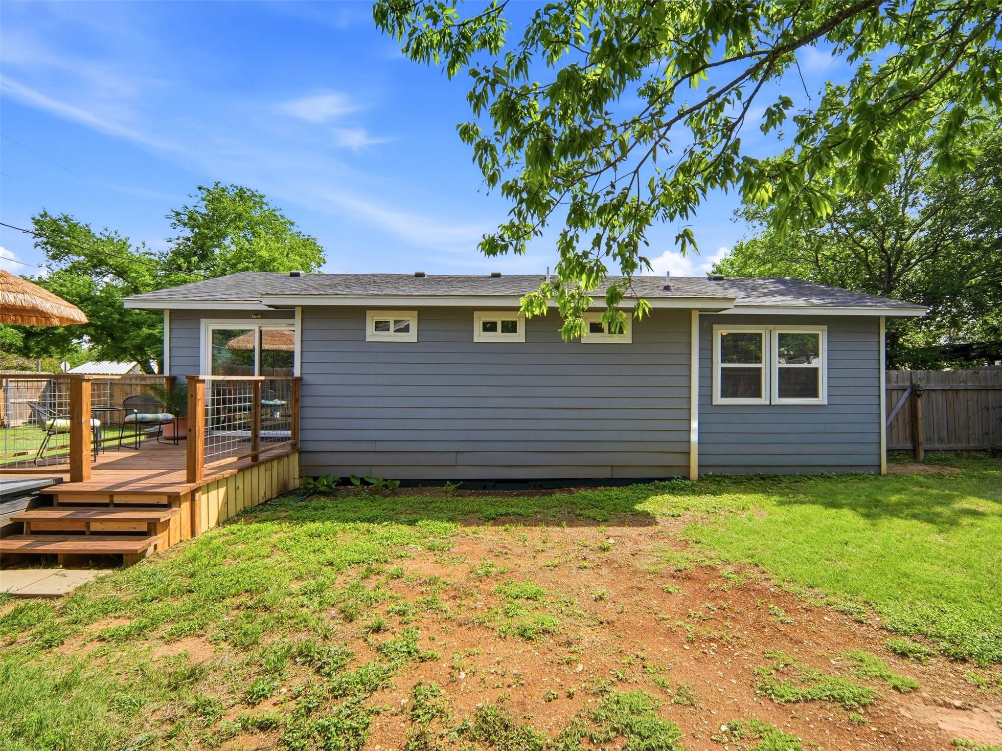 700 9th St Street Blanco TX 78606