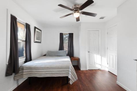 801 1/2 E Avenue C Lampasas TX 76550