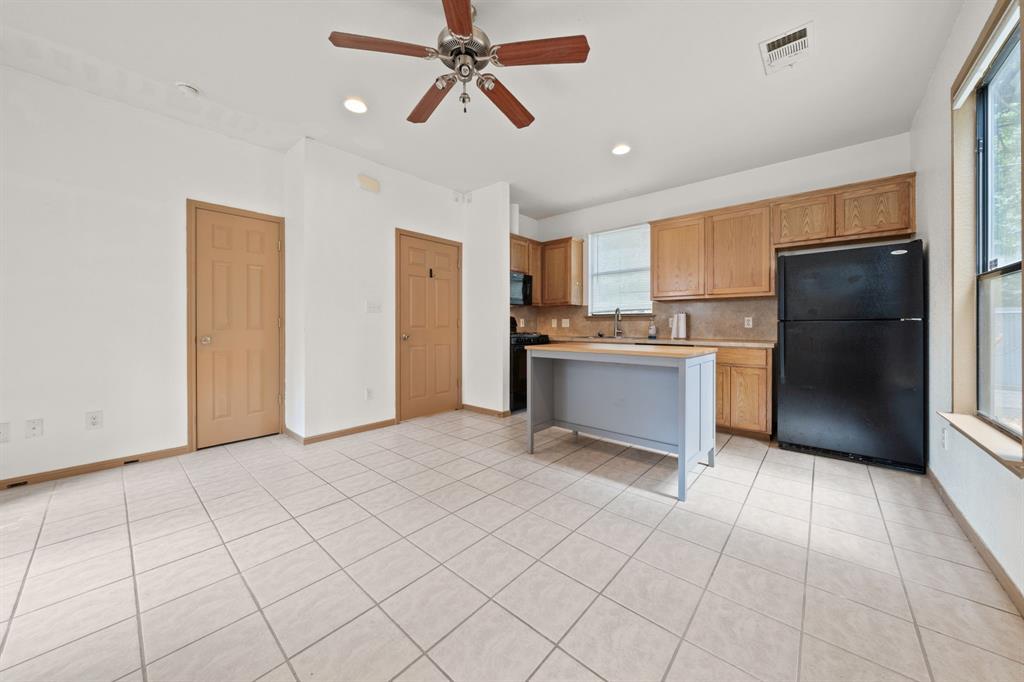 1906 B Garden Street Austin TX 78702