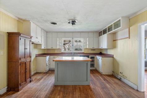 701 N Washington Street La Grange TX 78945