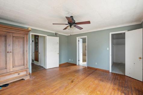 701 N Washington Street La Grange TX 78945