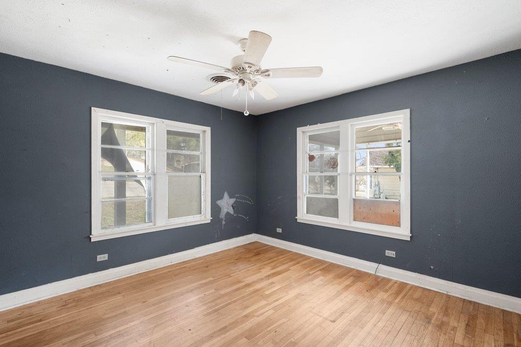 701 N Washington Street La Grange TX 78945