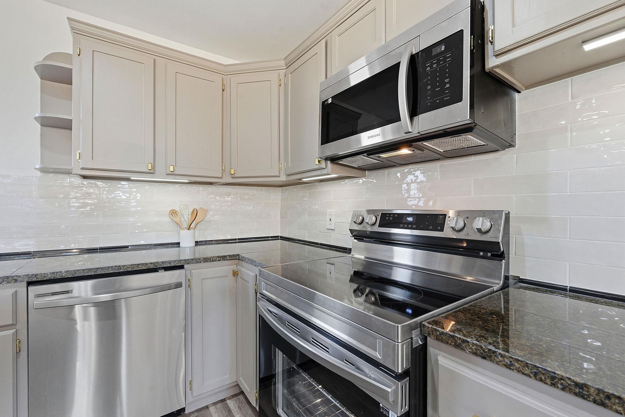 105 Willow Drive Flatonia TX 78941