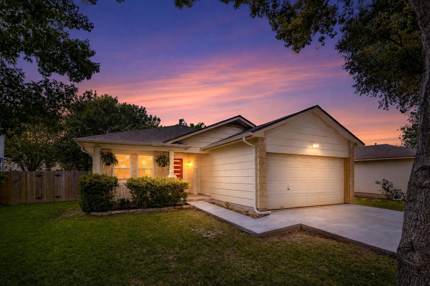 8216 Flaxen Drive Austin TX 78747