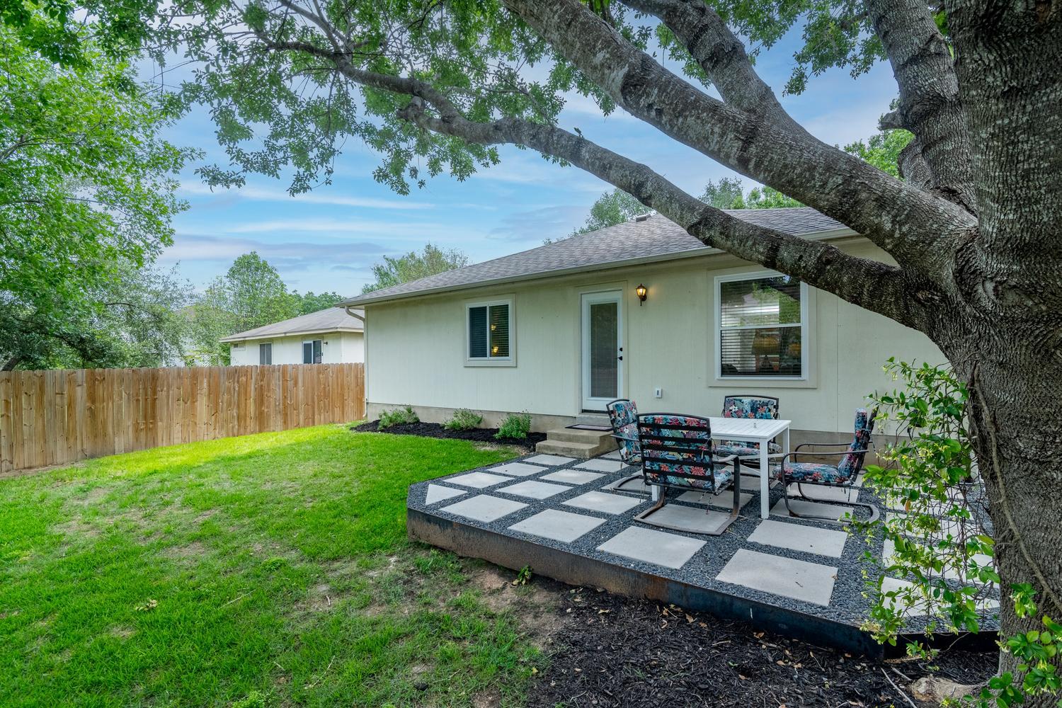 8216 Flaxen Drive Austin TX 78747