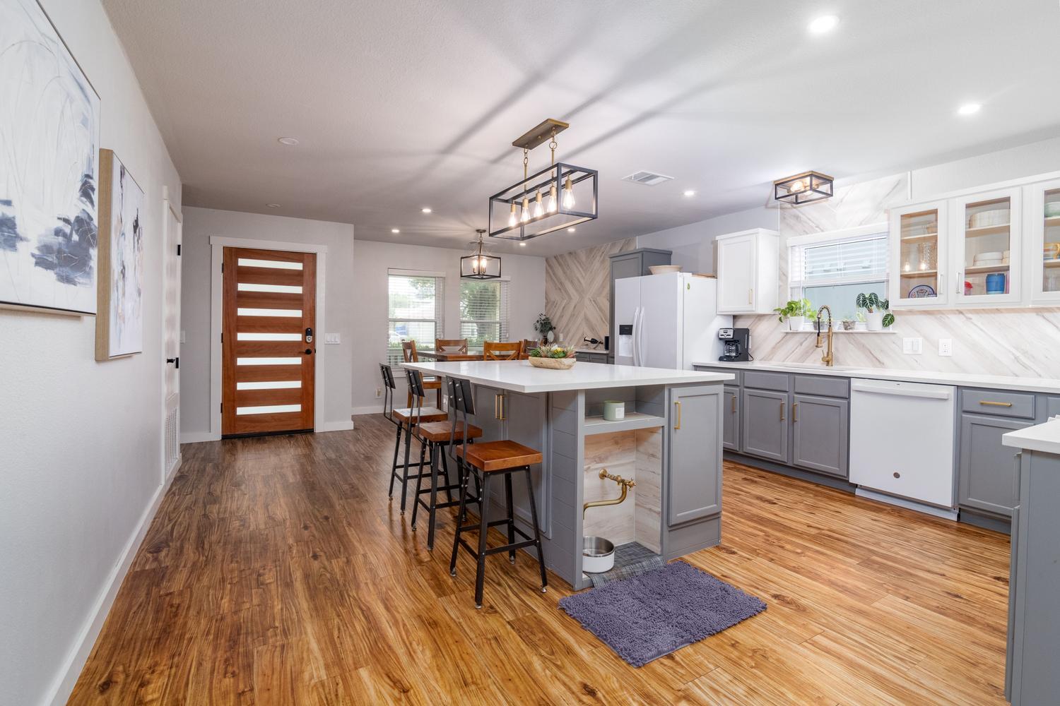 8216 Flaxen Drive Austin TX 78747