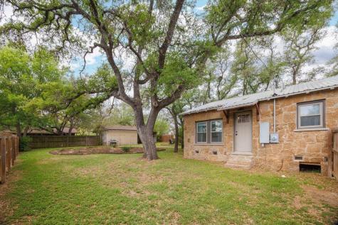 205 Old Austin Highway Johnson City TX 78636