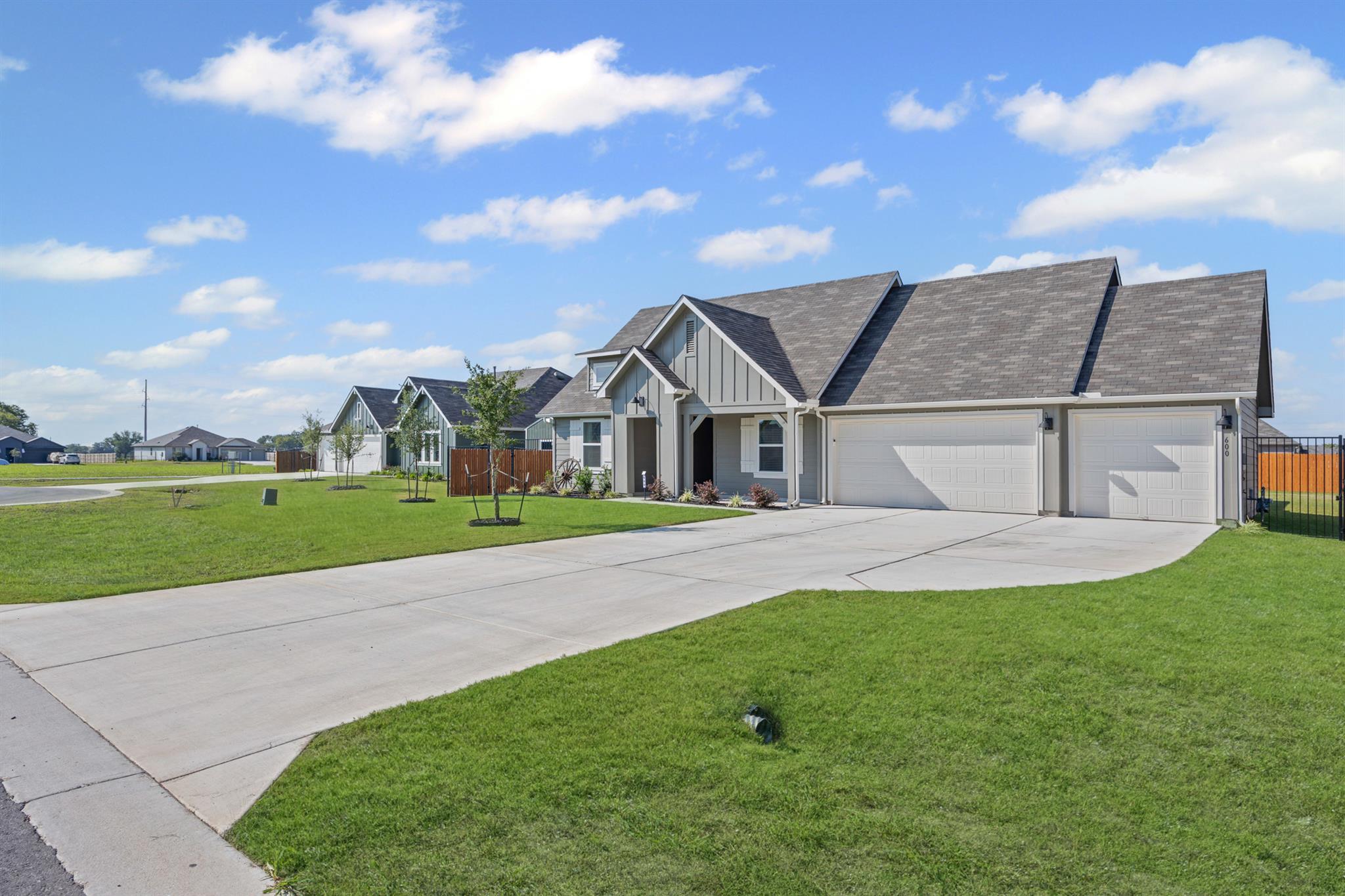 600 Davis Mountain Drive Lockhart TX 78644