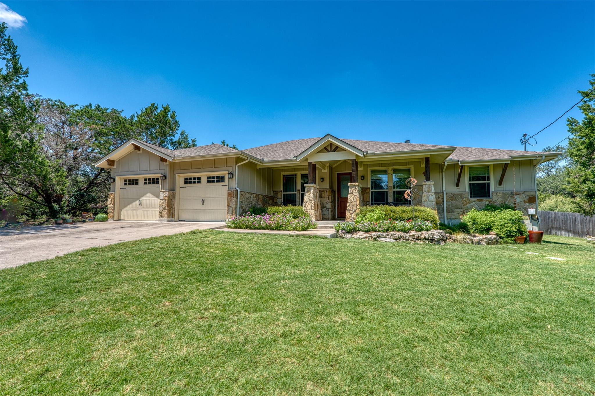 706 Rogart Drive Spicewood TX 78669
