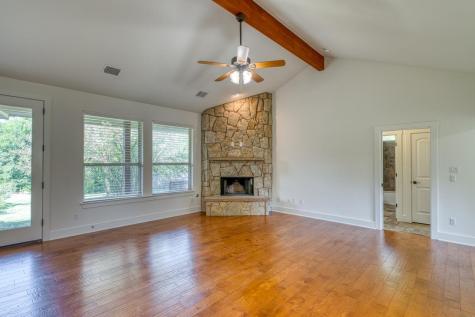 706 Rogart Drive Spicewood TX 78669