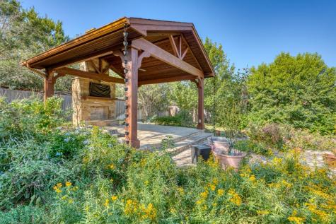 706 Rogart Drive Spicewood TX 78669
