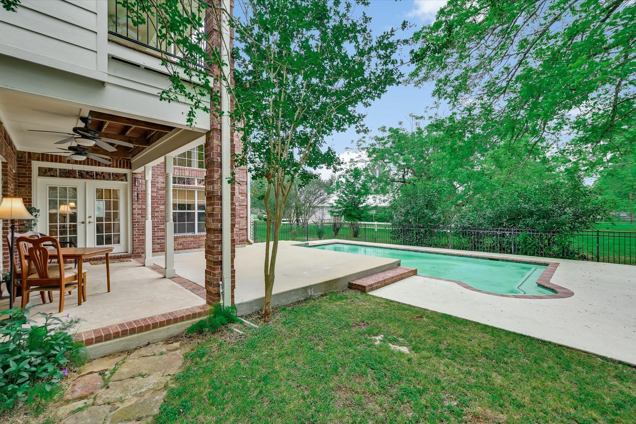 220 2 Mile Lane Smithville TX 78957