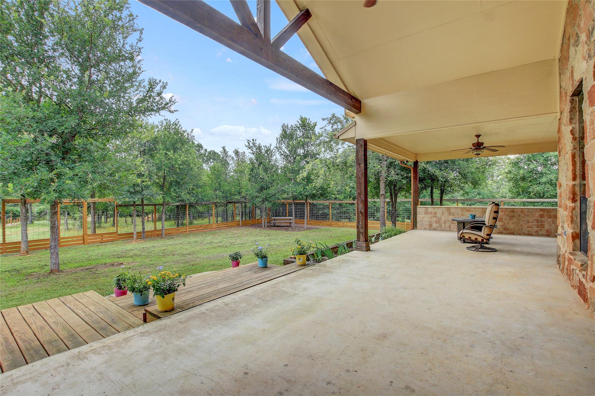 18197 Fm 619 Elgin TX 78621