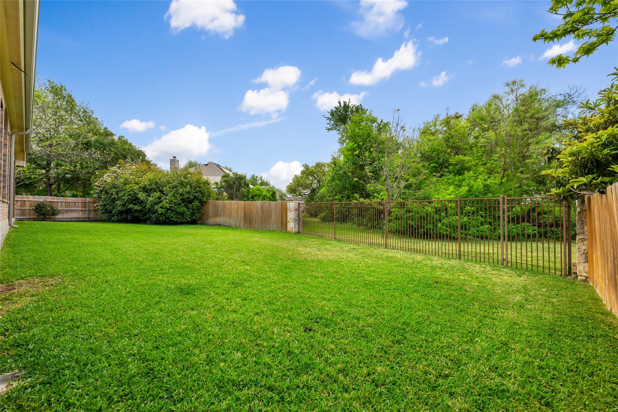 3117 Goldenoak Circle Round Rock TX 78681