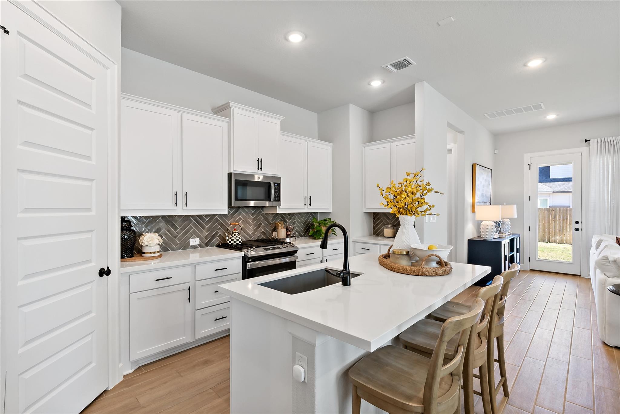 163 Cotton Tree Terrace Dripping Springs TX 78620