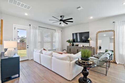 163 Cotton Tree Terrace Dripping Springs TX 78620
