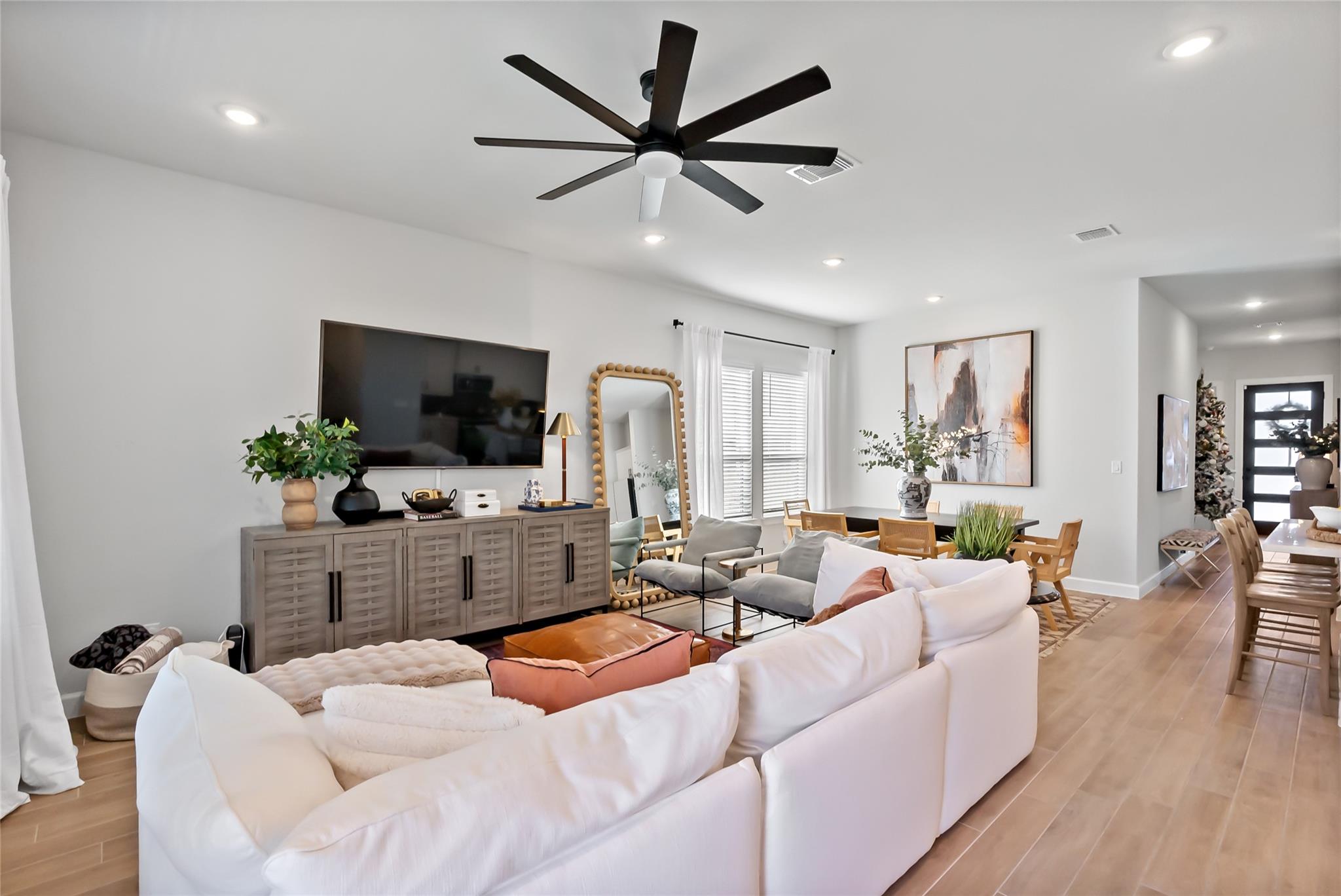 163 Cotton Tree Terrace Dripping Springs TX 78620
