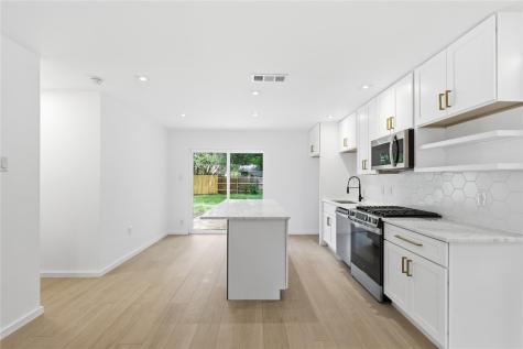 4400 Dovehill Drive Austin TX 78744