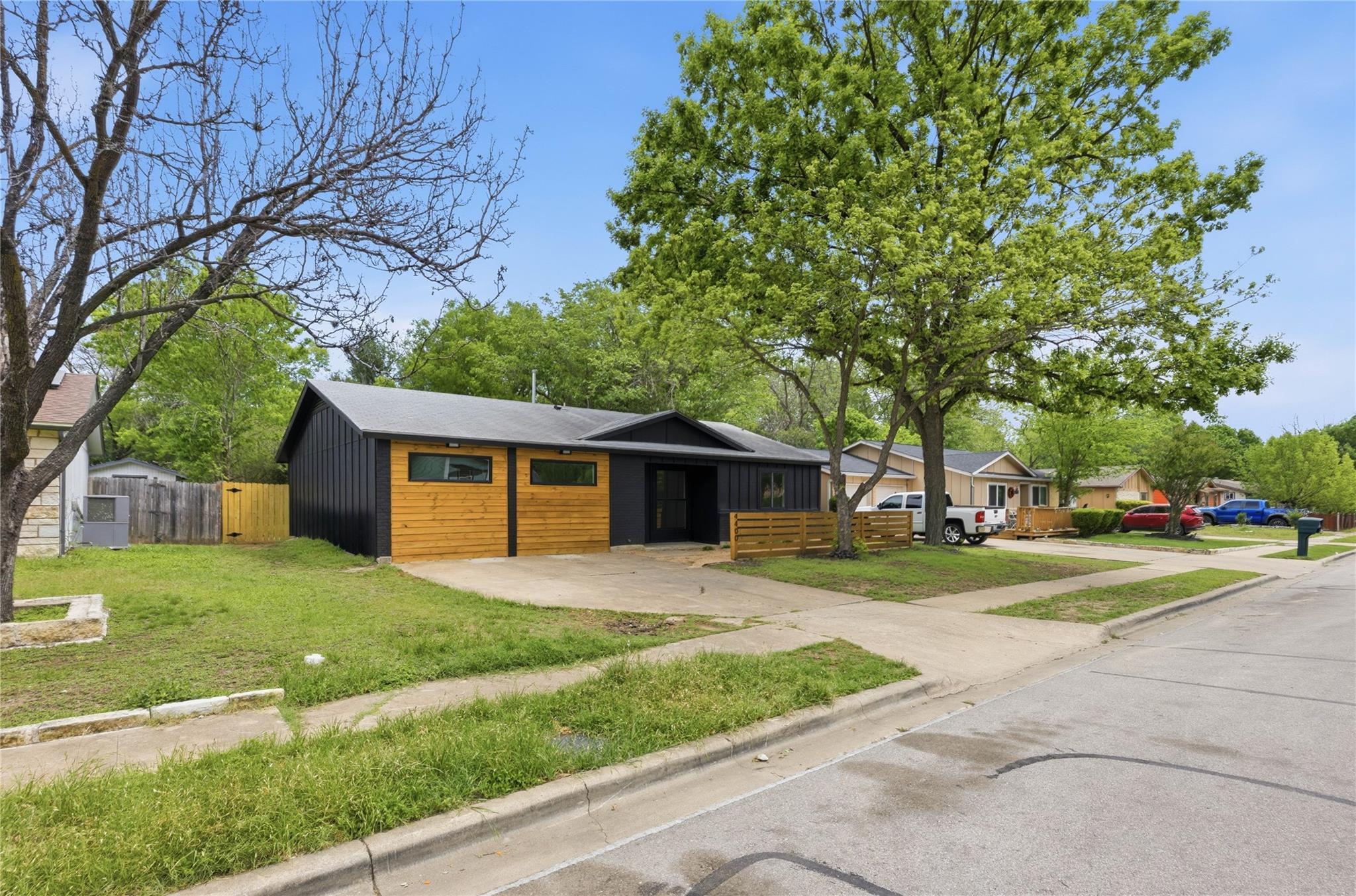 4400 Dovehill Drive Austin TX 78744