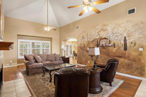 15 Meadow Run Round Rock TX 78664