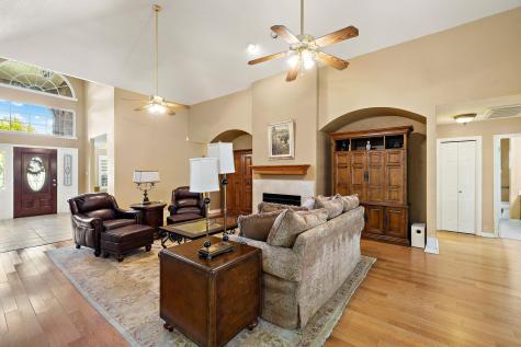 15 Meadow Run Round Rock TX 78664