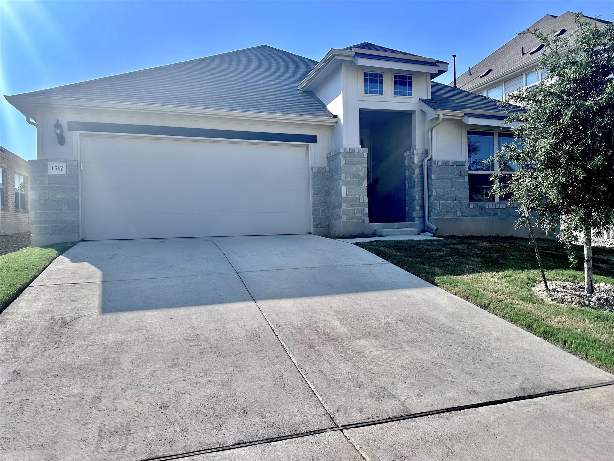 1517 Harrongton Way Leander TX 78641