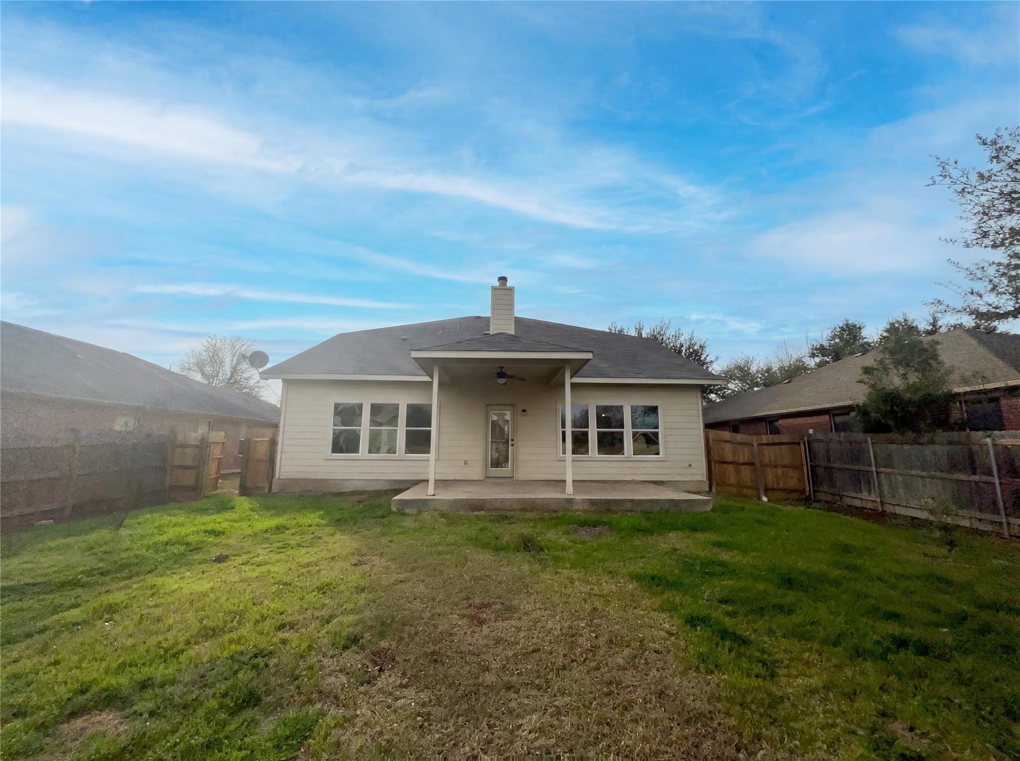128 Inman Drive Hutto TX 78634