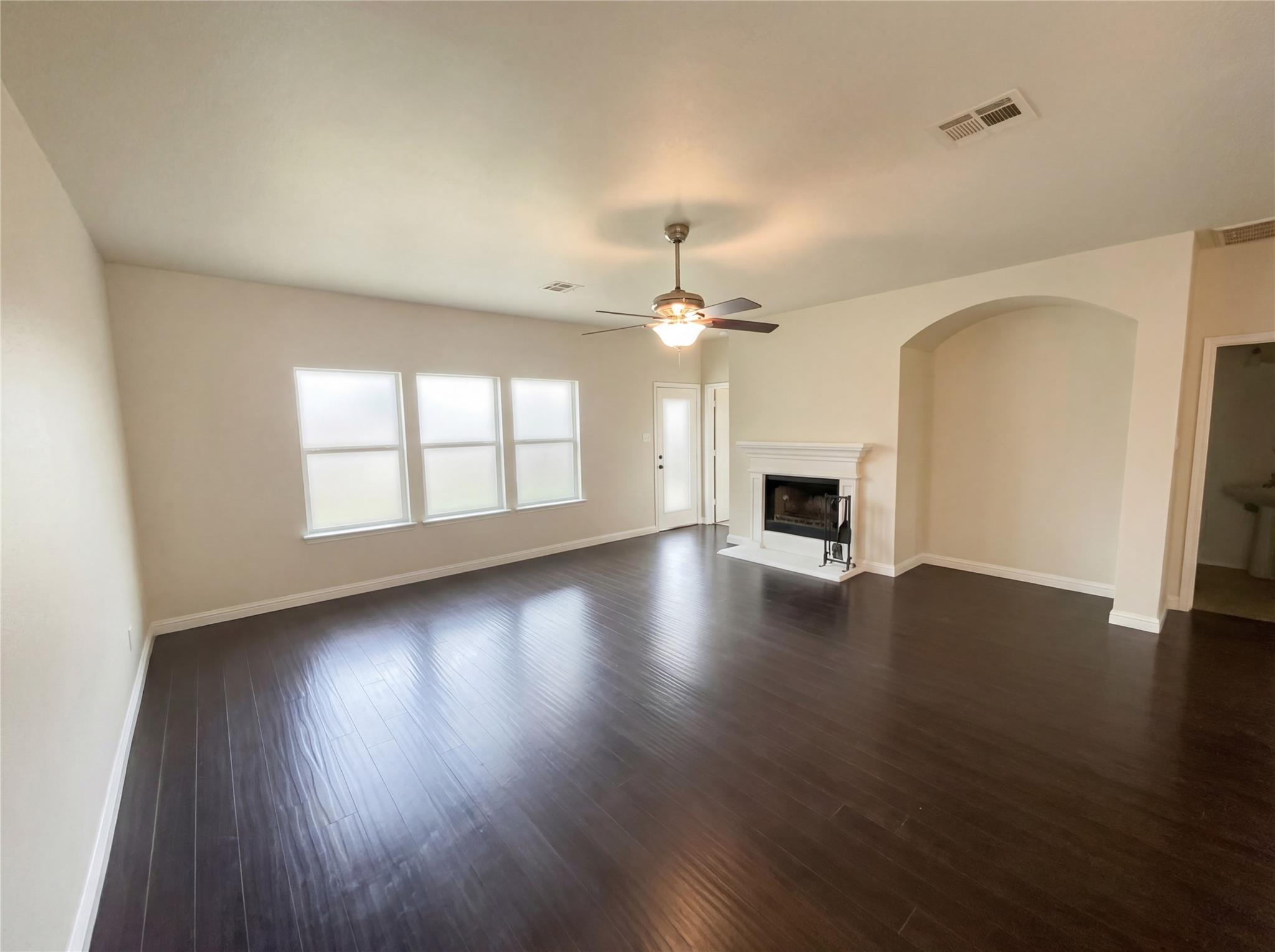128 Inman Drive Hutto TX 78634