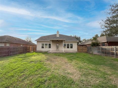 128 Inman Drive Hutto TX 78634