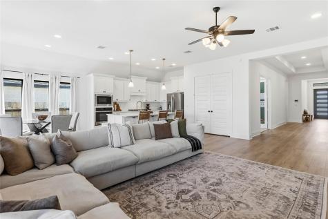 14421 Kira Lane Manor TX 78653