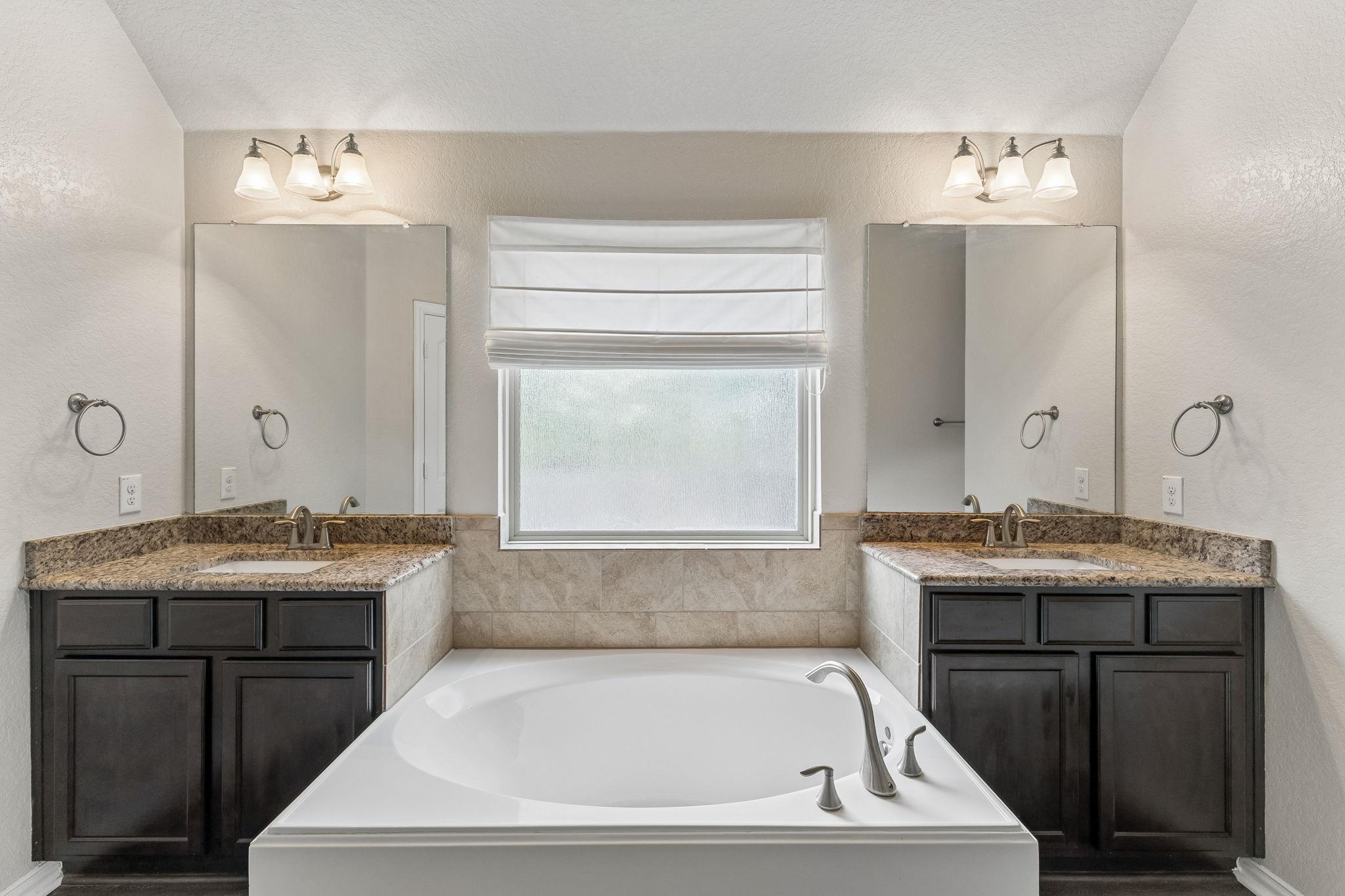 15311 Saratoga Springs San Antonio TX 78245