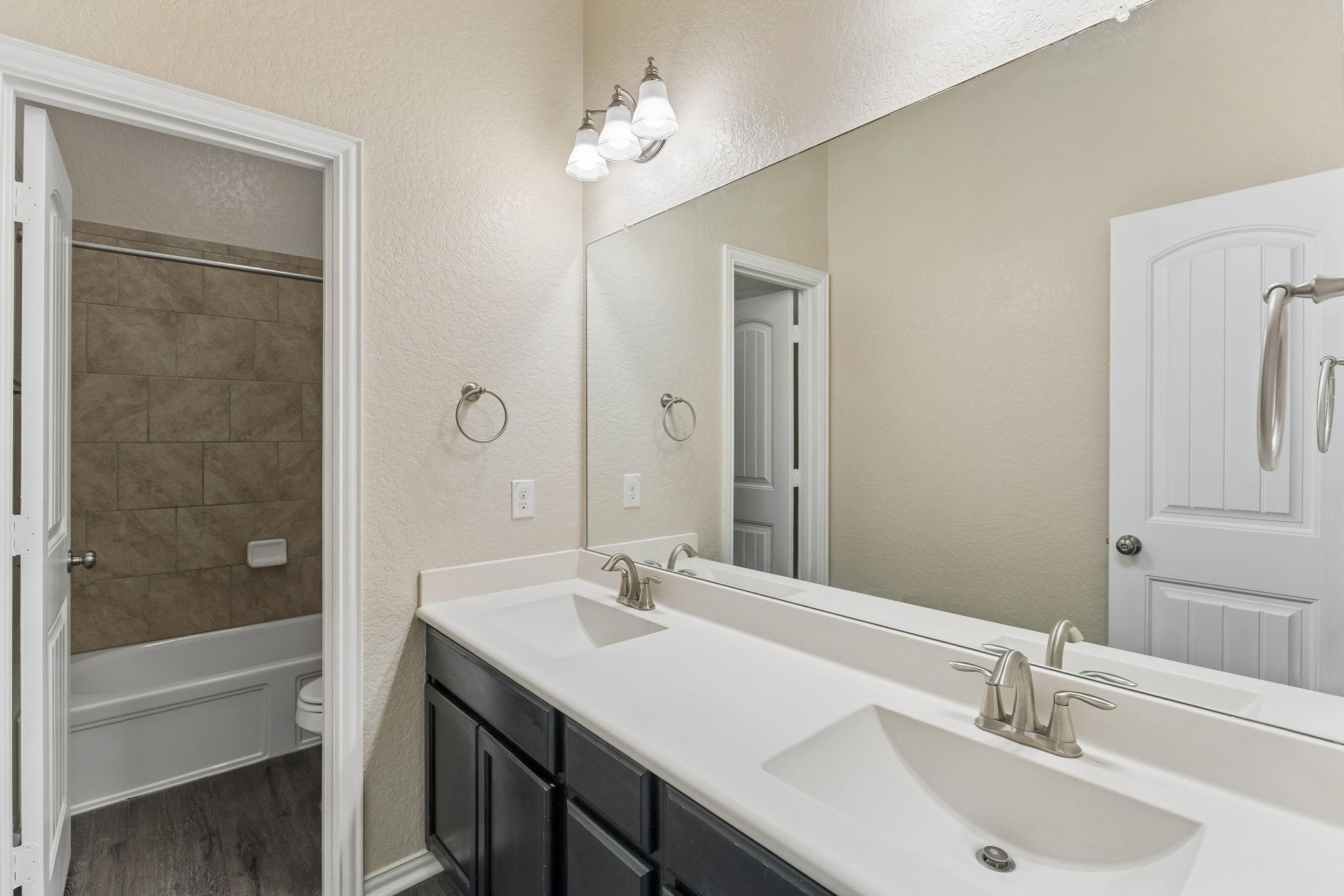 15311 Saratoga Springs San Antonio TX 78245