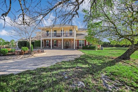 130 Cave Springs Road Wimberley TX 78676