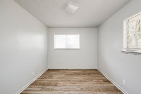 5900 Glen Meadow Drive Austin TX 78745