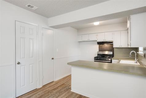 5900 Glen Meadow Drive Austin TX 78745