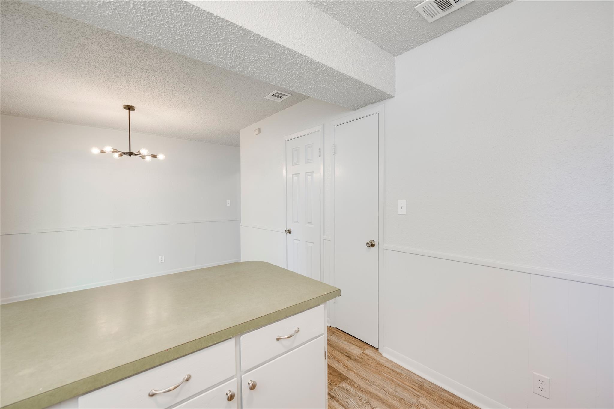 5900 Glen Meadow Drive Austin TX 78745