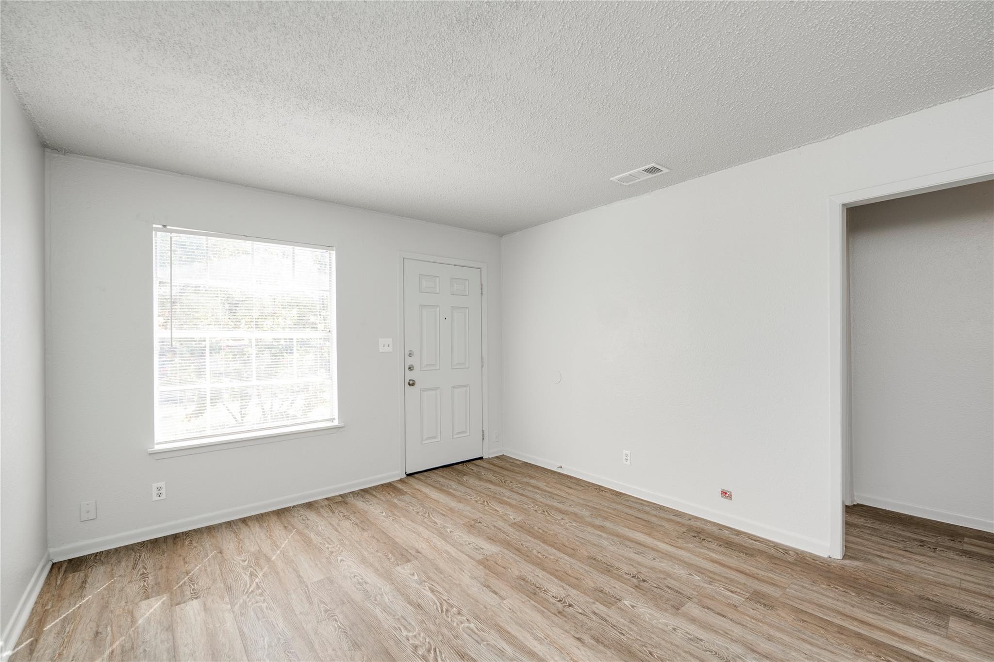 5900 Glen Meadow Drive Austin TX 78745