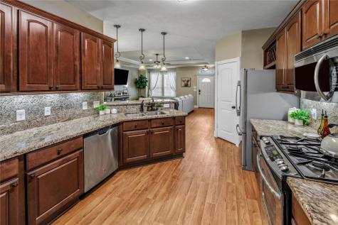1723 Creekside Circle College Station TX 77845