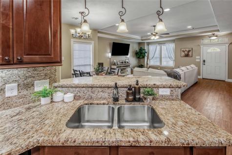 1723 Creekside Circle College Station TX 77845