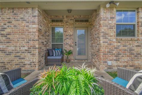 1723 Creekside Circle College Station TX 77845