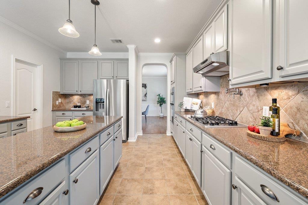11129 Bastogne Loop Austin TX 78739