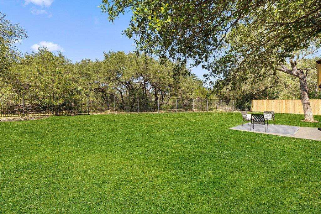 11129 Bastogne Loop Austin TX 78739