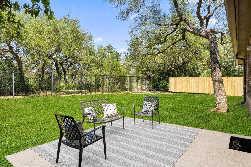 11129 Bastogne Loop Austin TX 78739