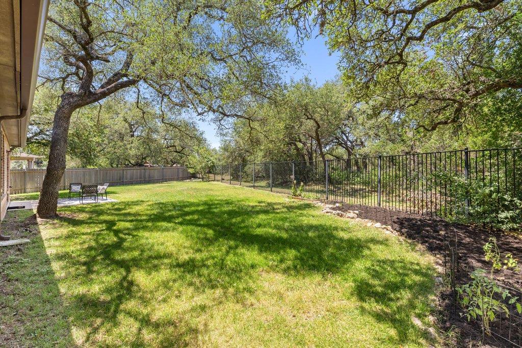 11129 Bastogne Loop Austin TX 78739