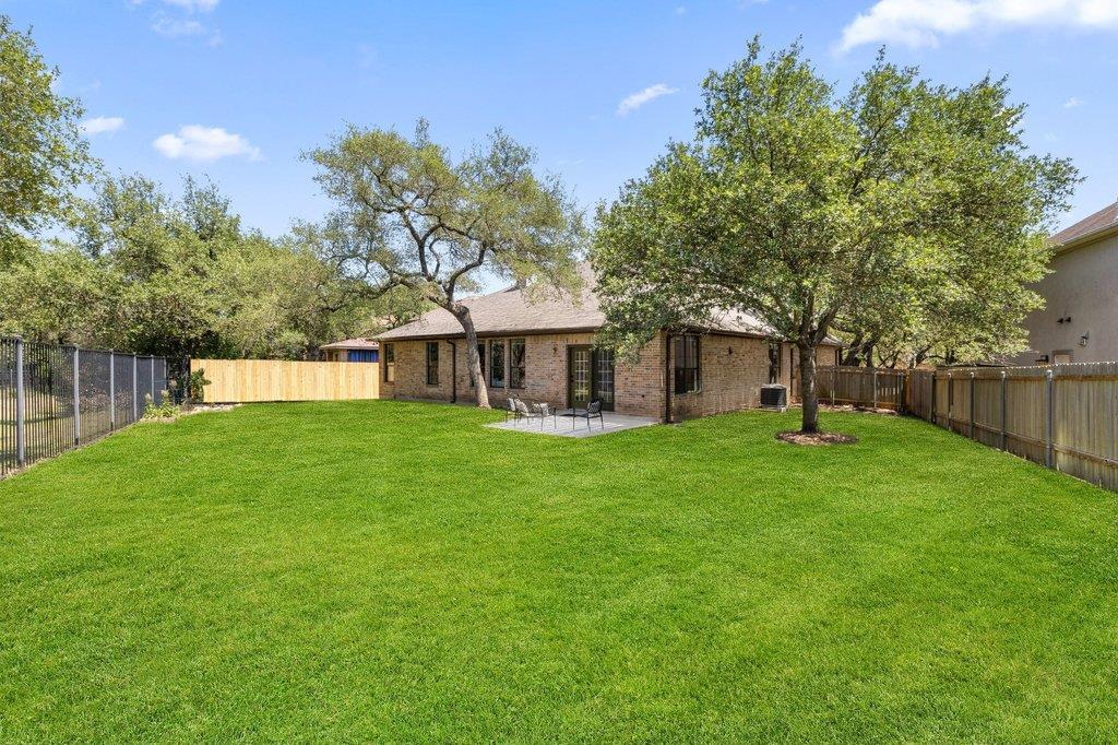 11129 Bastogne Loop Austin TX 78739