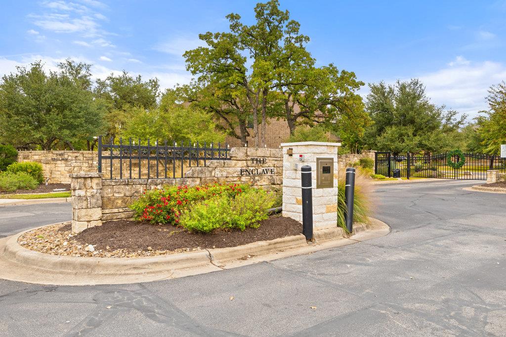 11129 Bastogne Loop Austin TX 78739