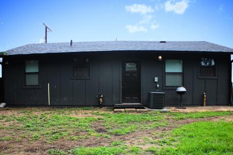 906 E Live Oak Street Lockhart TX 78644